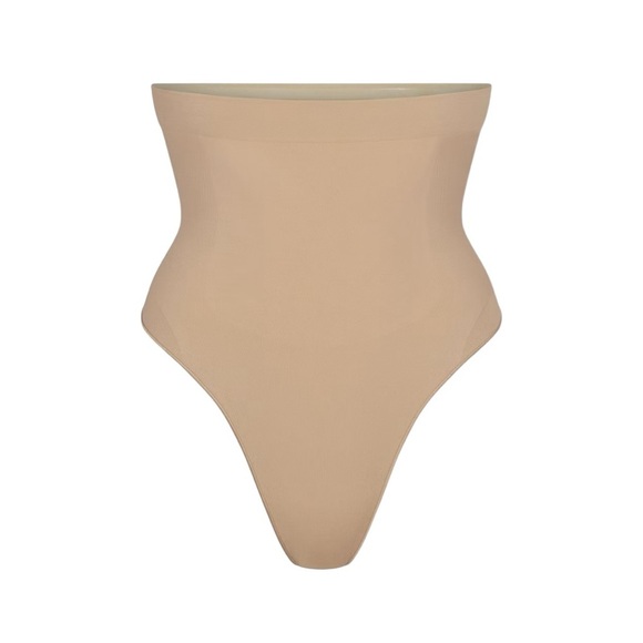 SKIMS core control High-Waist Shapewear thong color:clay - Picture 7 of 8